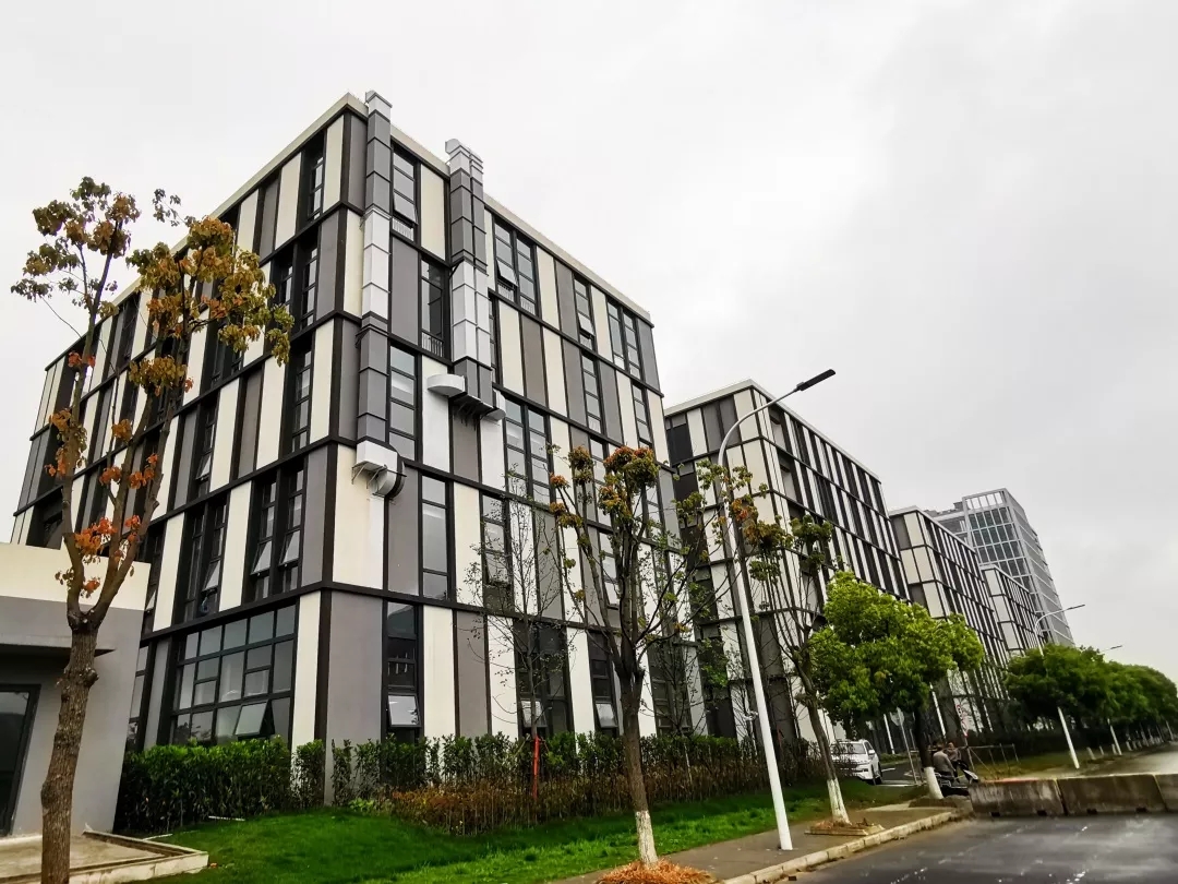 1556518017328180.jpg 1556518017328180.jpg