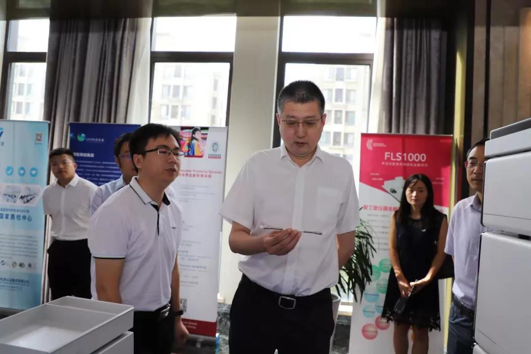 1565760720241524.jpg 1565760720241524.jpg