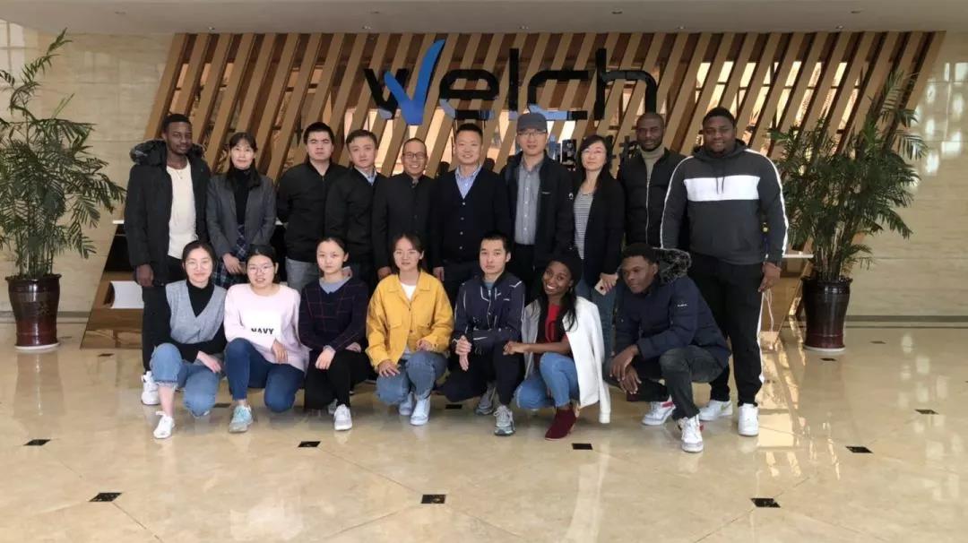 1573452989398272.jpg 1573452989398272.jpg